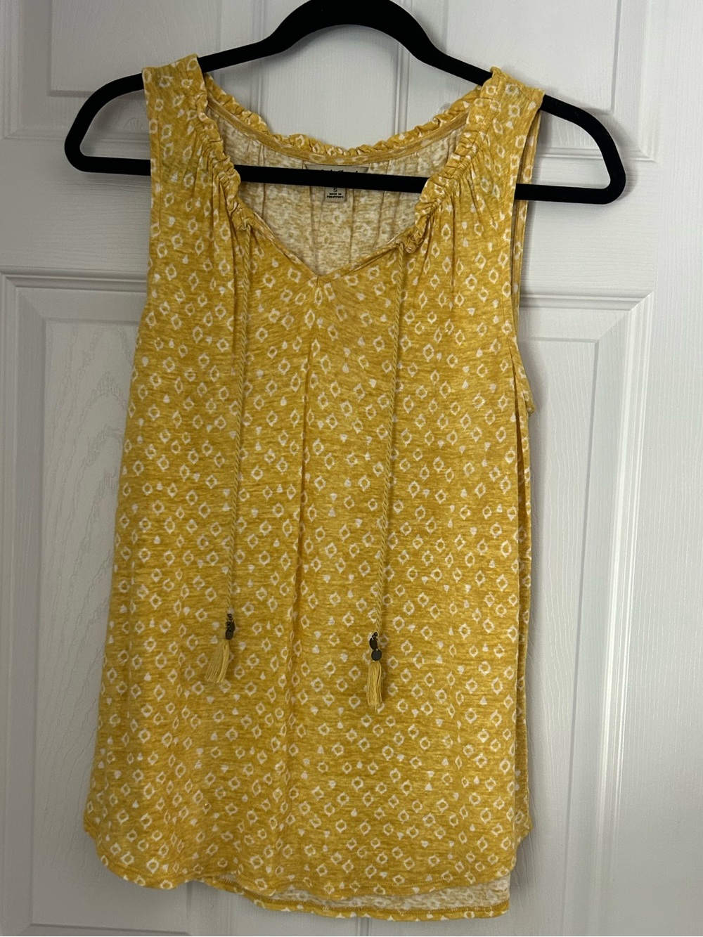 Lucky Brand Yellow Printed Tie-Front Sleeveless Camisole